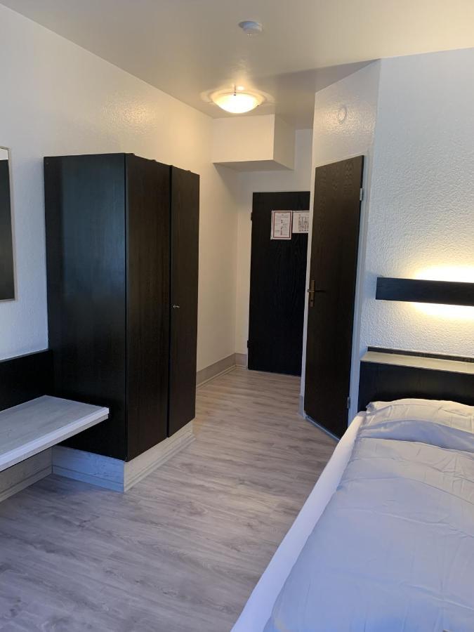City Hotel Ντίνσλακεν Εξωτερικό φωτογραφία