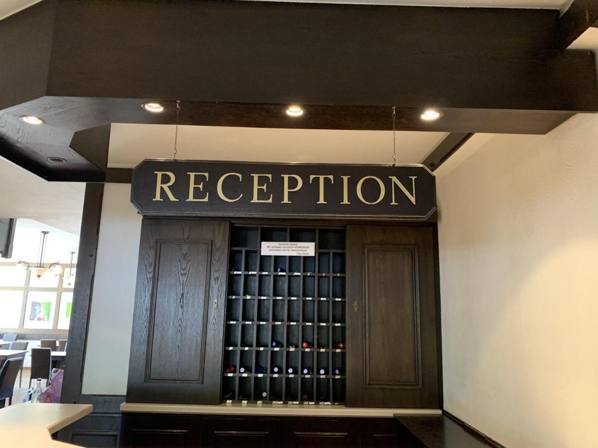 City Hotel Ντίνσλακεν Εξωτερικό φωτογραφία